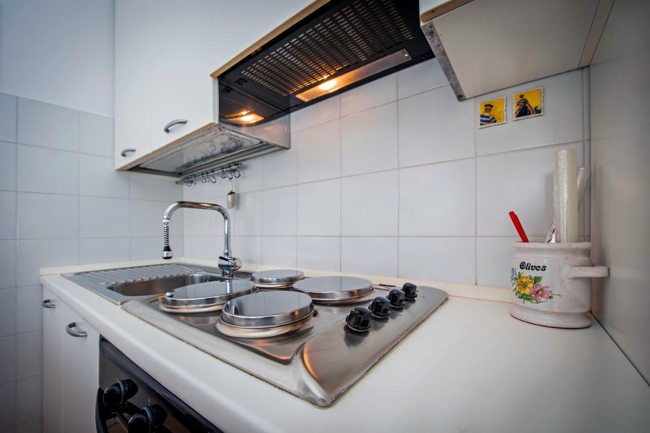 Riva Blu Sea View Apartment Ровинь Экстерьер фото
